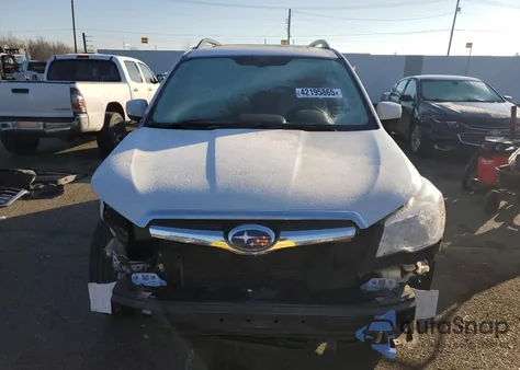 2015 Subaru Forester 2.5I Premium из США, поврежденный, VIN JF2SJADC2FH566477